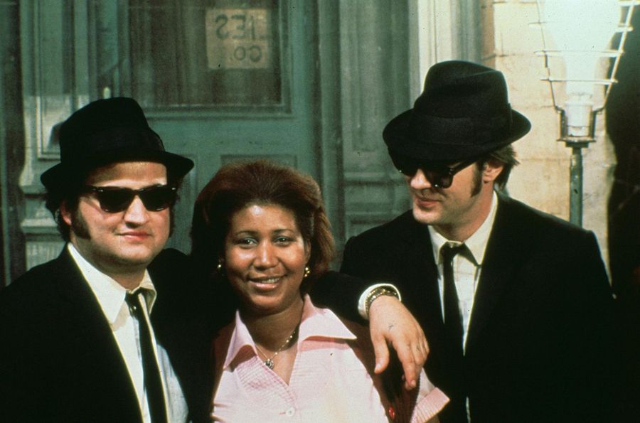 JOHN BELUSHI, ARETHA FRANKLIN, DAN AYKROYD, THE BLUES BROTHERS,