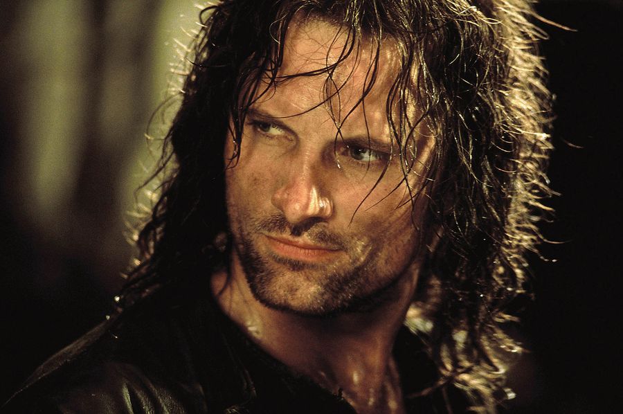 Viggo Mortensen once deflected a real knife in 'The Lord of the Rings'