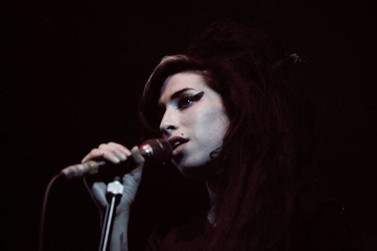 Watch Amy Winehouse's final recording session