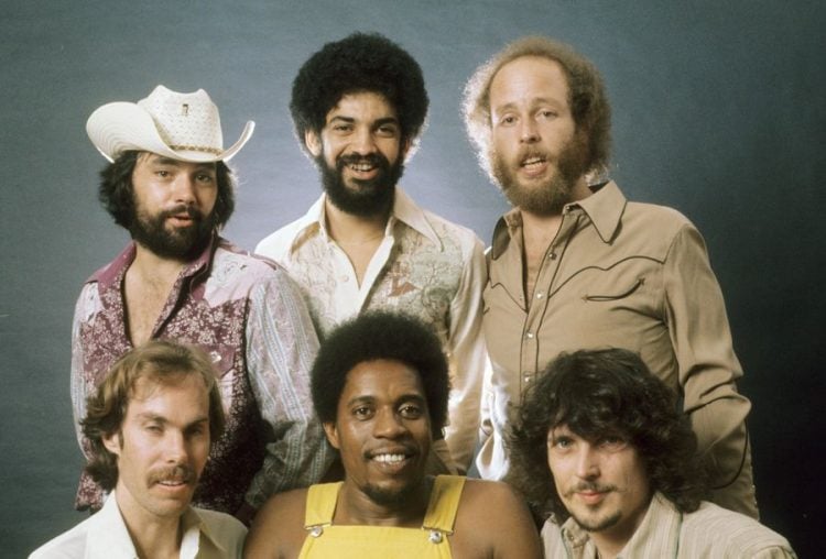 Watch Little Feat play 'Fat Man in the Bathtub' in 1975