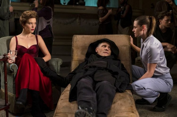 Watch new footage of the latest David Cronenberg film 'Crimes of the Future'