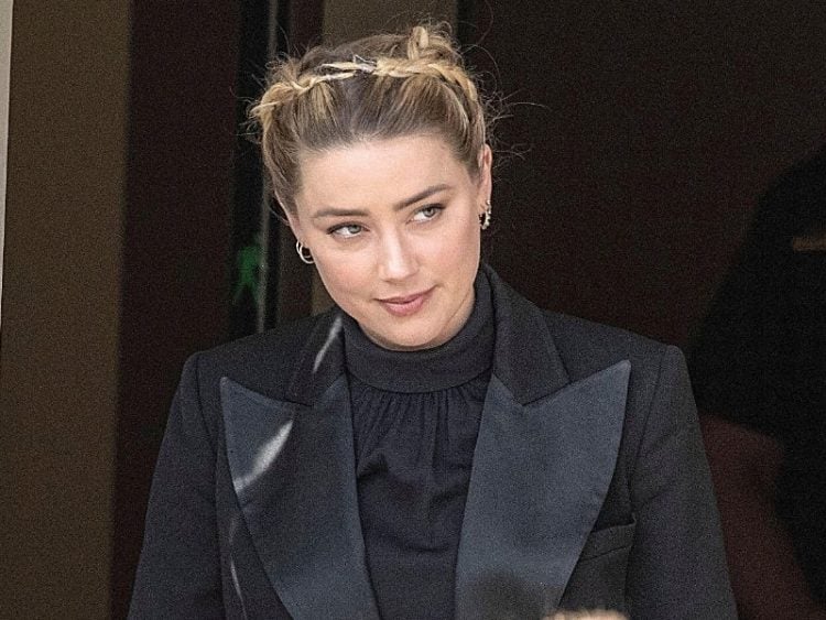 Amber Heard fired her PR team due to negative headlines
