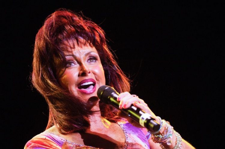 Country singer Naomi Judd dead at 76