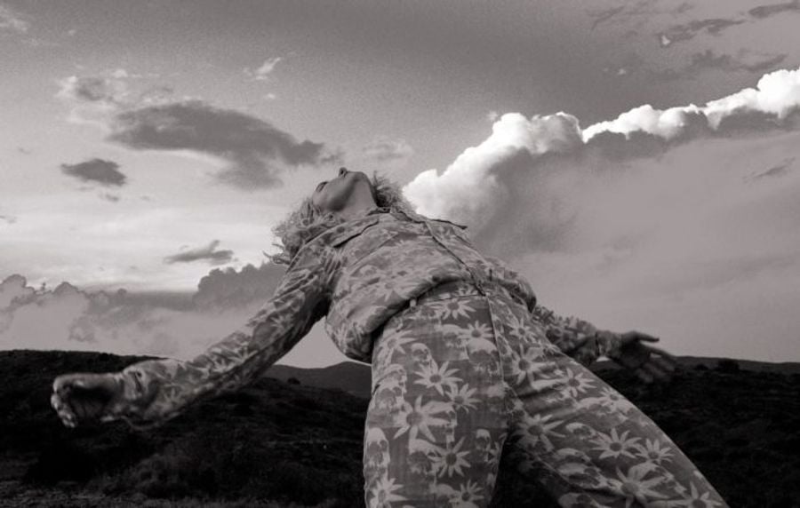HAAi teams up with Jon Hopkins on ‘Baby, We’re Ascending’