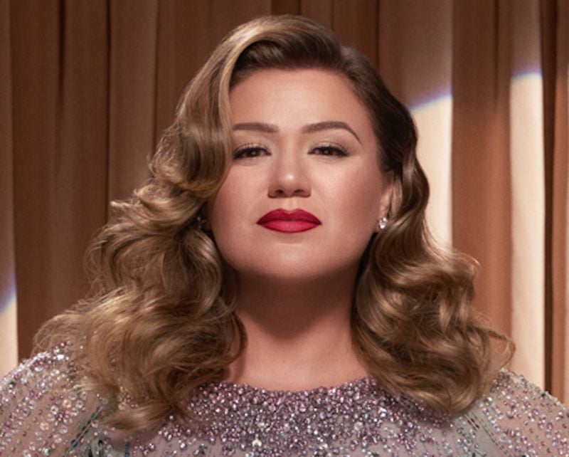 Watch Kelly Clarkson perform a cover of The Smiths’ ‘How Soon is Now’