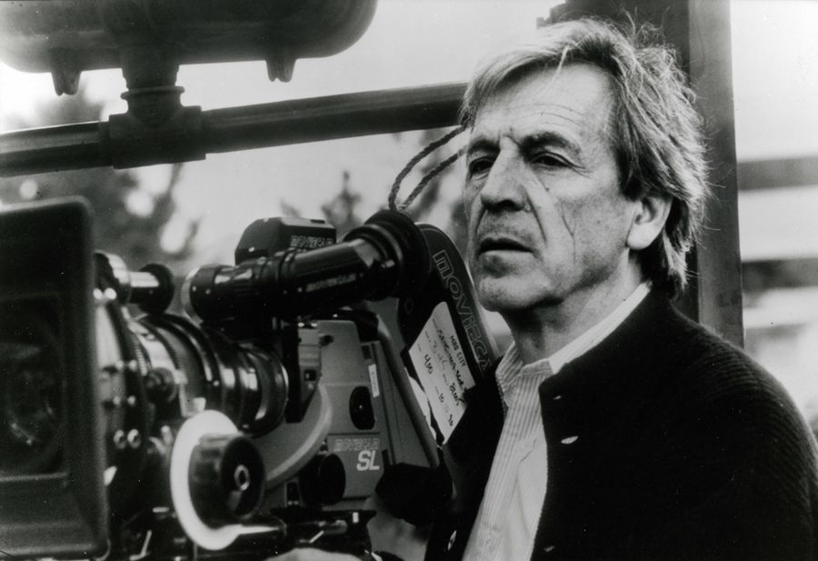 Greek-French film director Costa-Gavras shooting the movie Mad City, 1997