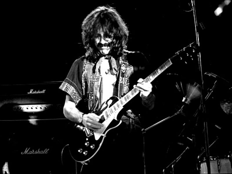 Nazareth guitarist Manny Charlton has died at 80