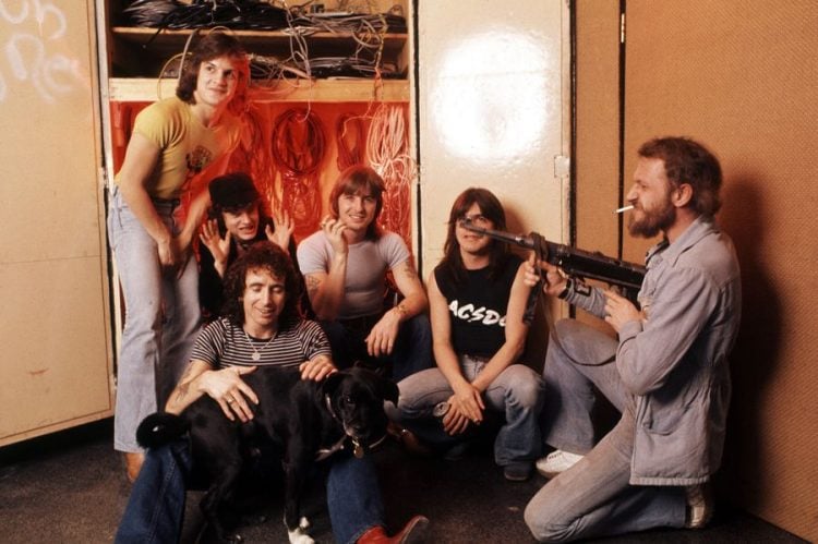 Watch AC/DC play 'For Those About to Rock' in 1981