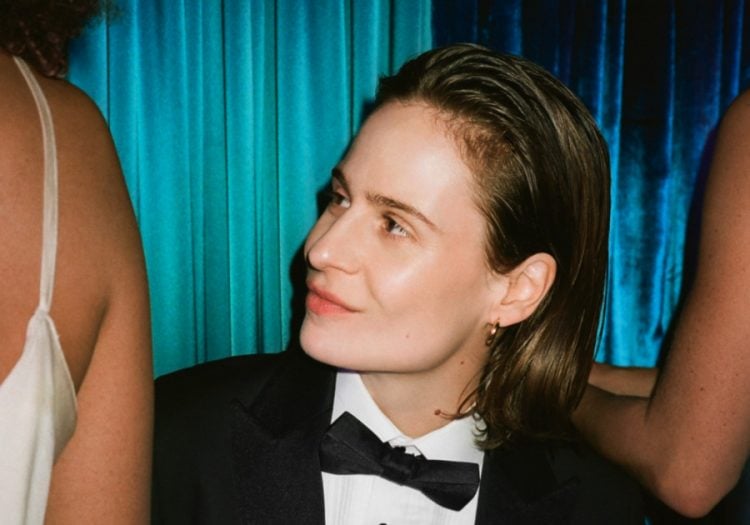 Christine and the Queens releases new single 'rien dire'