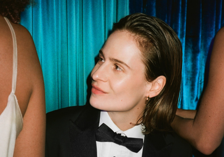Christine and the Queens releases new single 'rien dire'