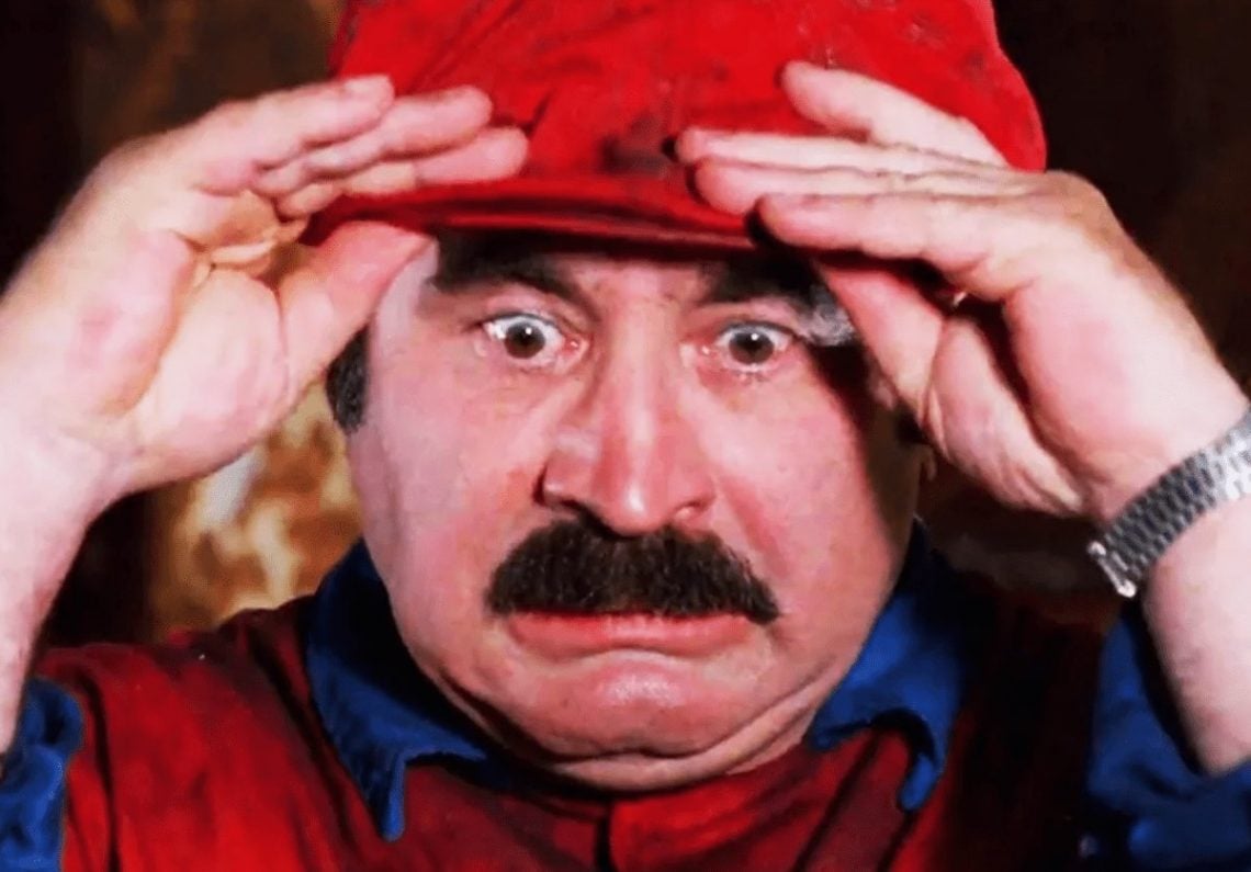 Bob Hoskins called shooting 'Super Mario Bros' a "f**kin' nightmare"