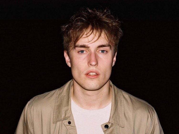Sam Fender shares glimmering new single ‘Wild Grey Ocean’