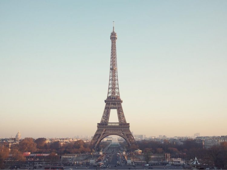 Understanding why artists are heading to the suburbs of Paris