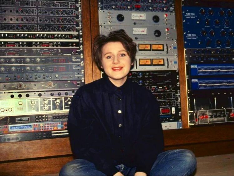 Elizabeth Fraser of Cocteau Twins picks her favourite singer