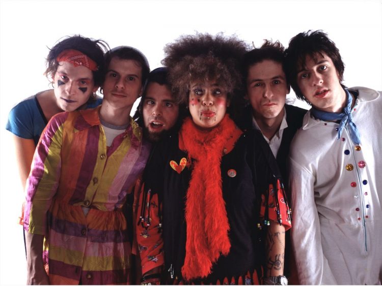 The Moldy Peaches to play first European show in two decades