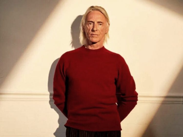 Paul Weller calls mourning for Queen Elizabeth II "bizarre"