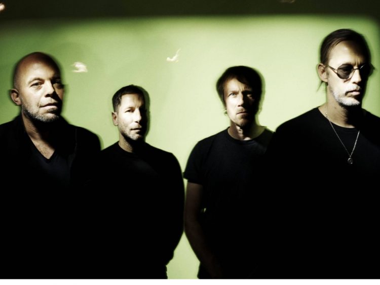 Ride's six best guitar-playing moments