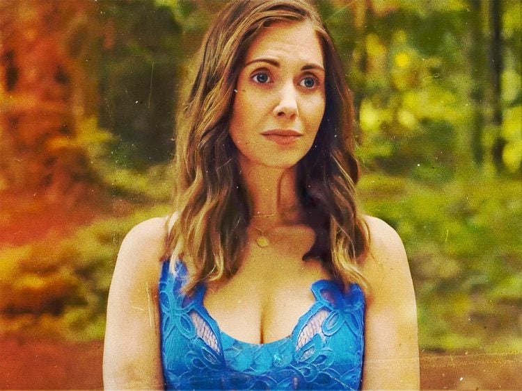 Somebody I Used to Know - Alison Brie - Far Out Magazine