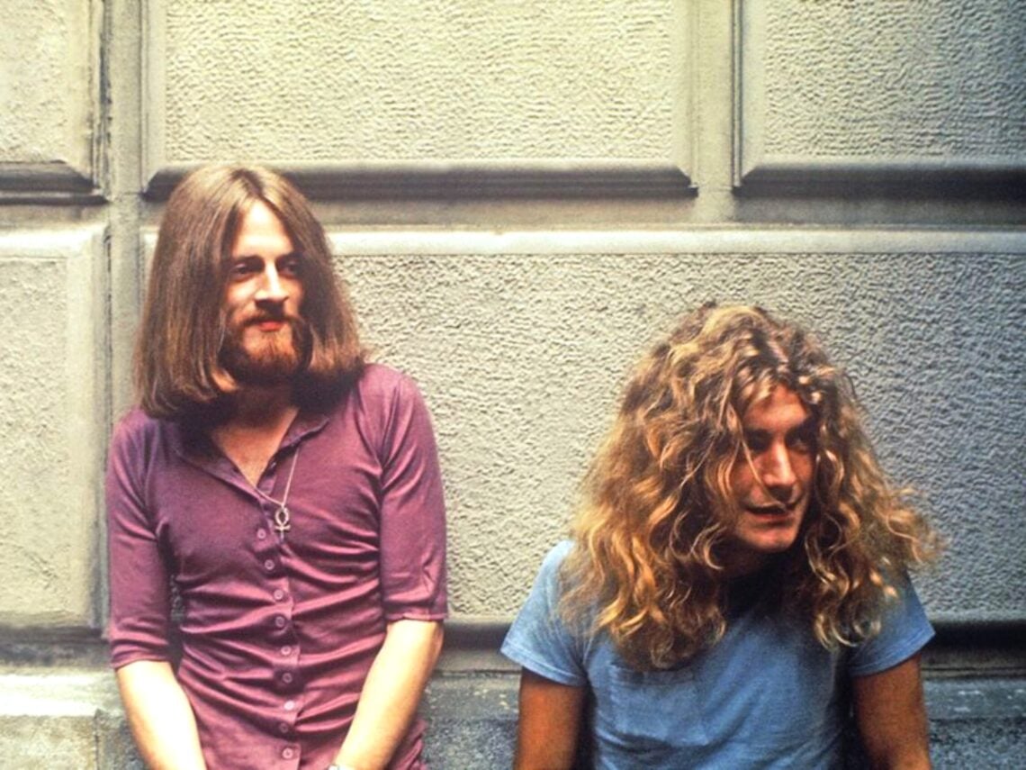 John Paul Jones - Robert Plant - 1975 - Led Zeppelin