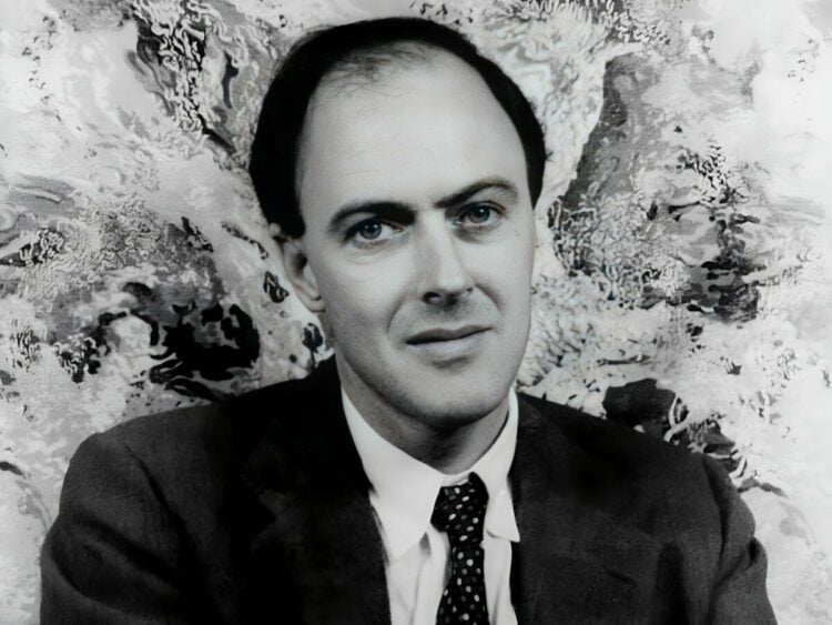 Roald Dahl’s books rewritten to remove “offensive” language