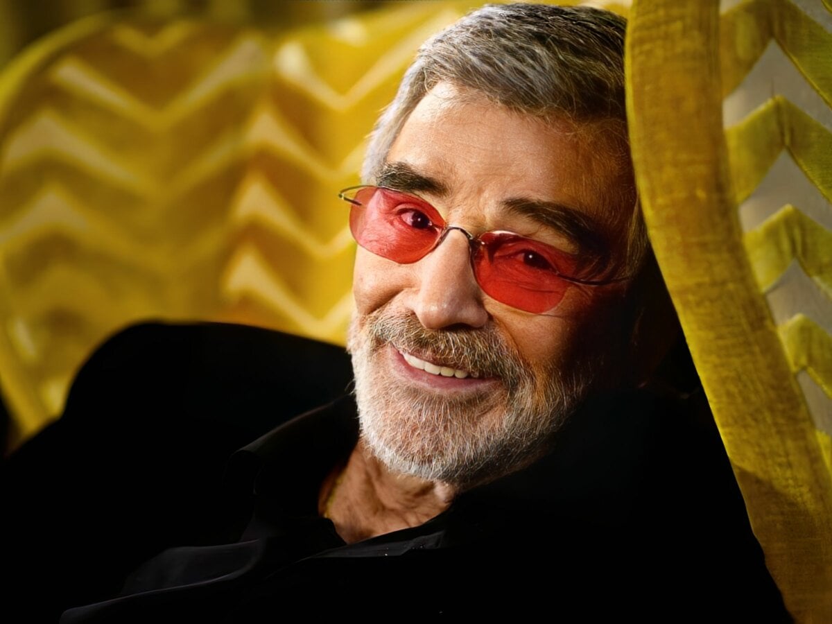Why did Burt Reynolds refuse to play James Bond?