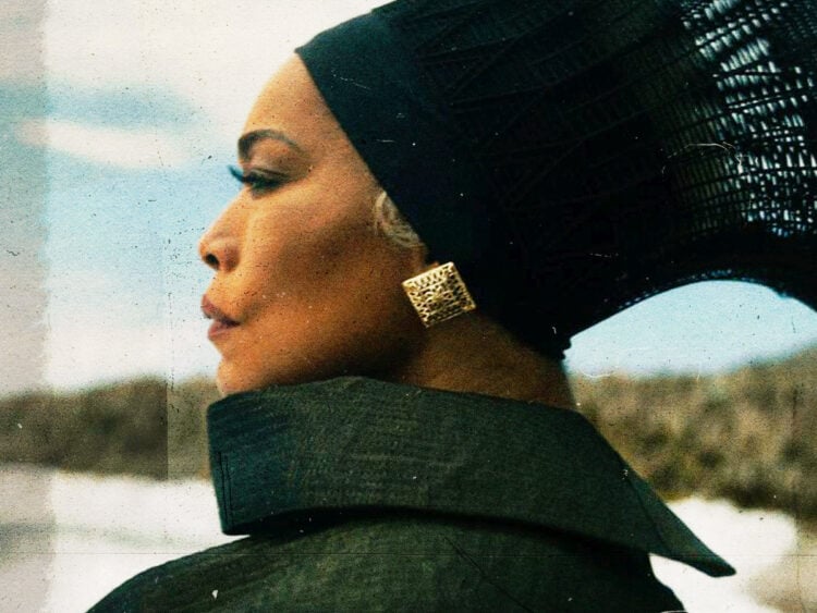 Angela Bassett - Black Panther- Wakanda Forever - Best Supporting Actress - Oscars - 2023