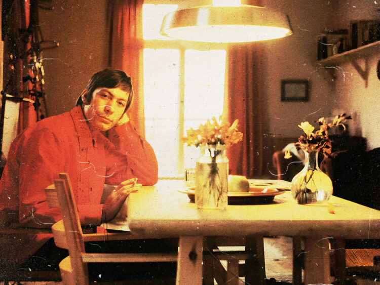 Charlie Watts in the kitchen - by Bent Rej