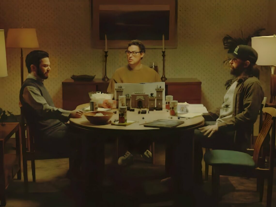 'Freaks and Geeks' reunite for 'Dungeons & Dragons' promotional video