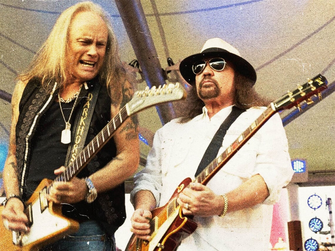 Rickey Medlocke & Gary Rossington performing with Lynyrd Skynyrd at Simpleman 2011