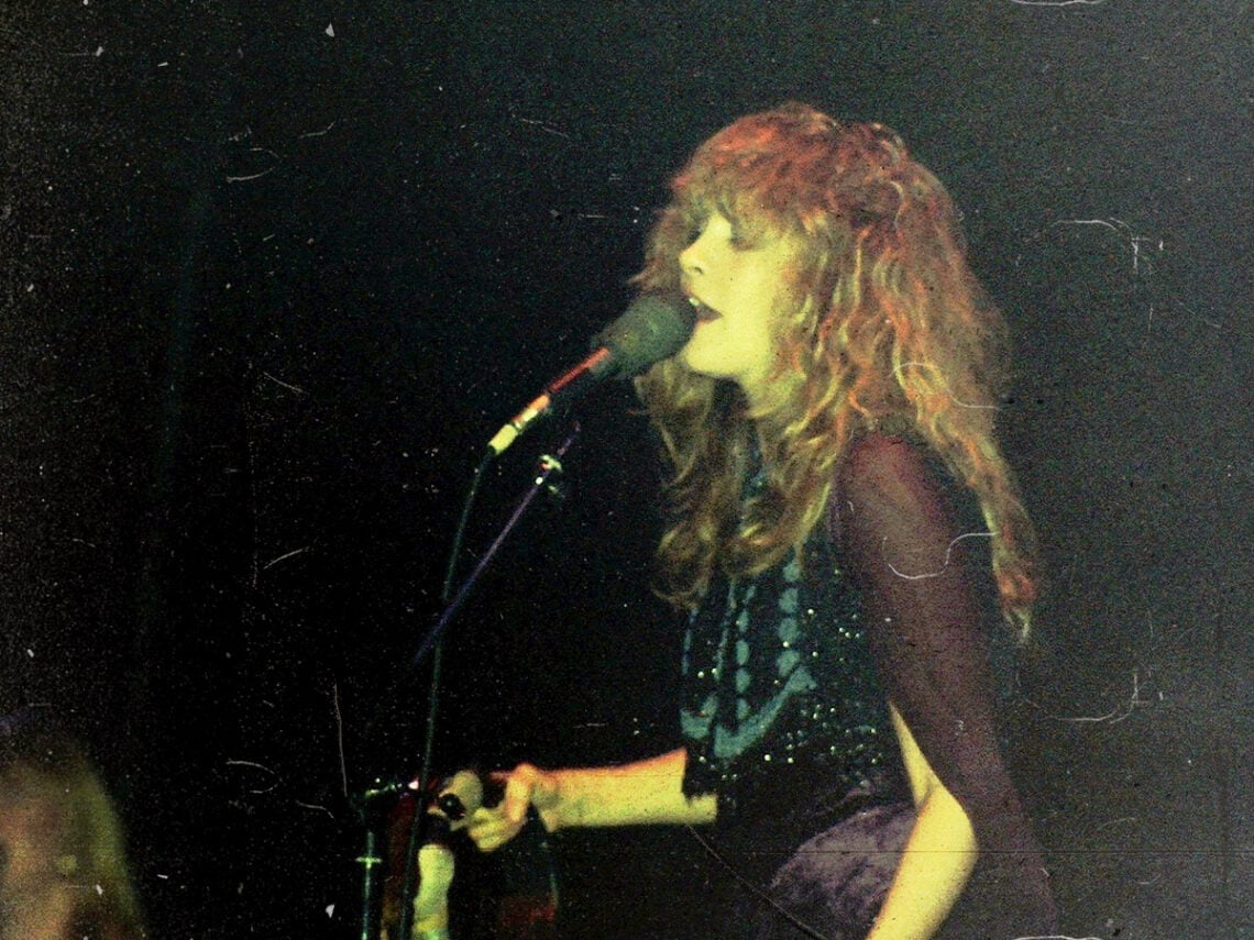 Stevie Nicks performing with Fleetwood Mac in 1977