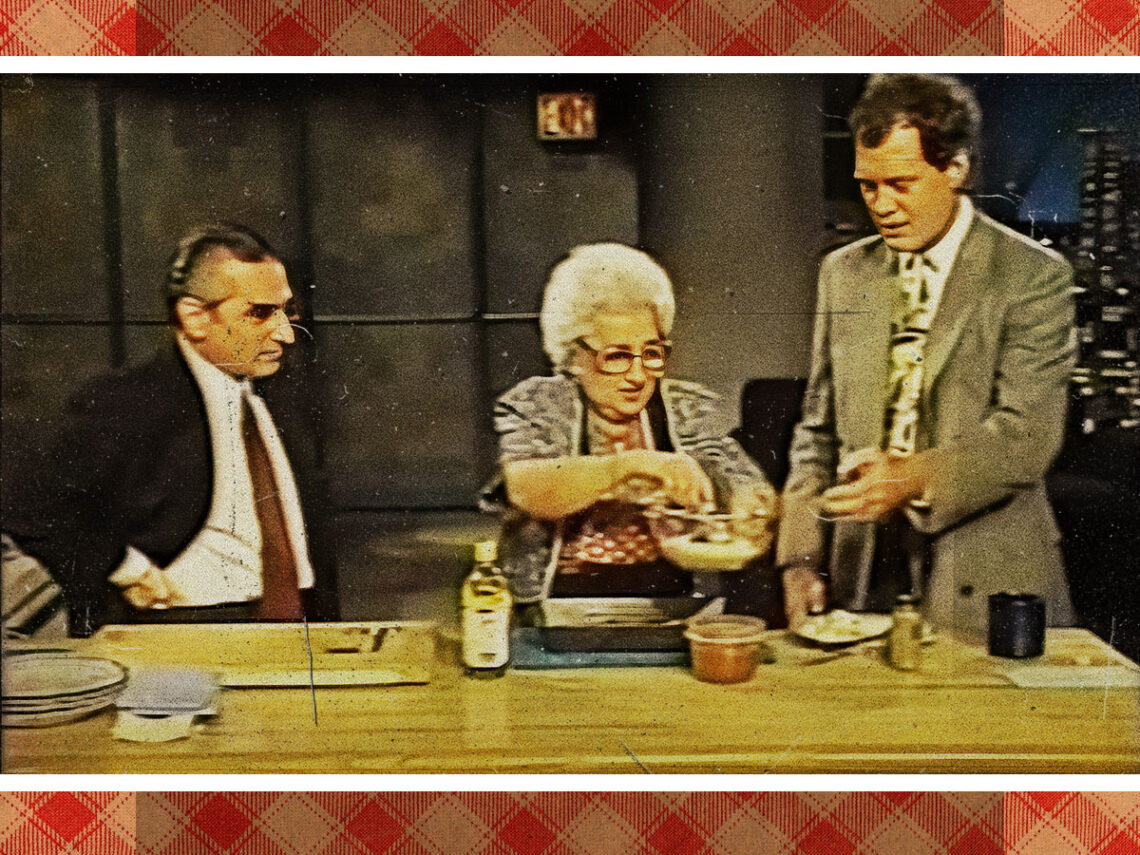 Watch Martin Scorsese’s mother make pizza for David Letterman- "Robert De Niro loves it"
