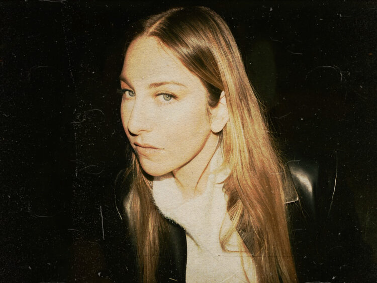 Este Haim - 2021