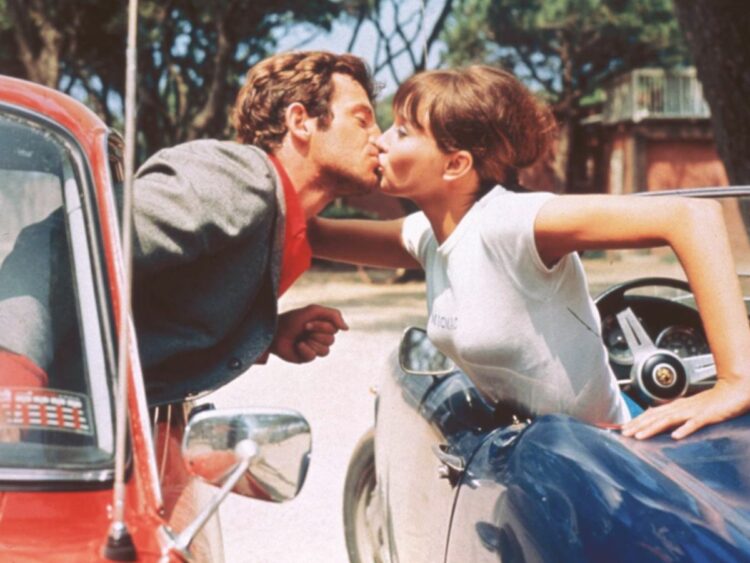 Jean-Paul Belmondo and Anna Karina in Pierrot le Fou (1965)