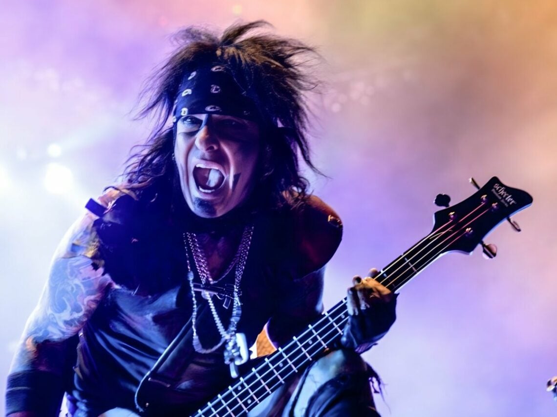 Nikki Sixx - Mötley Crüe - Far Out Magazine