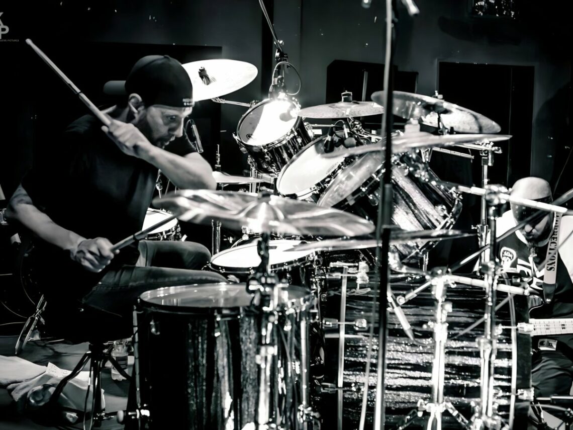 Dave Lombardo - Far Out Magazine