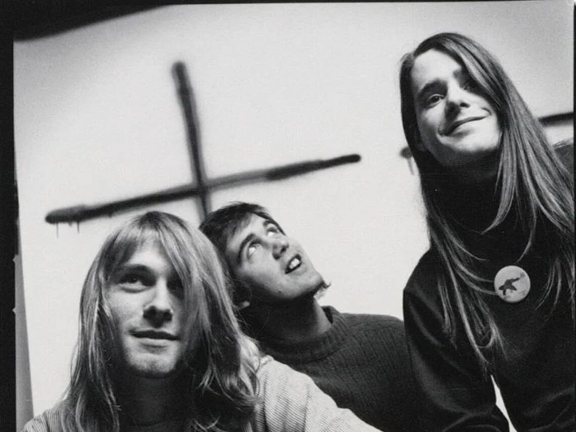 Nirvana - Kurt Cobain - Krist Novoselic - Chad Channing- Far Out Magazine