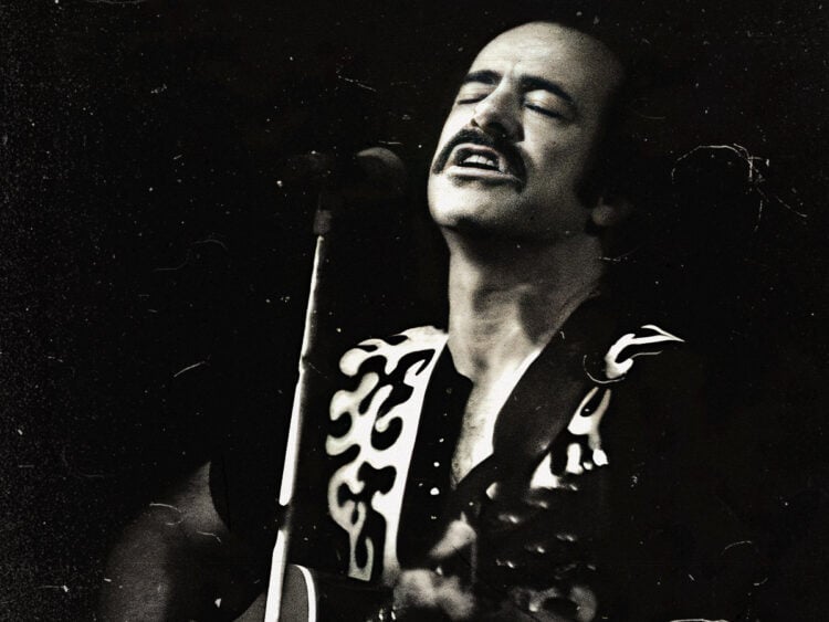 Robert Hunter - Grateful Dead - Far Out Magazine (F)