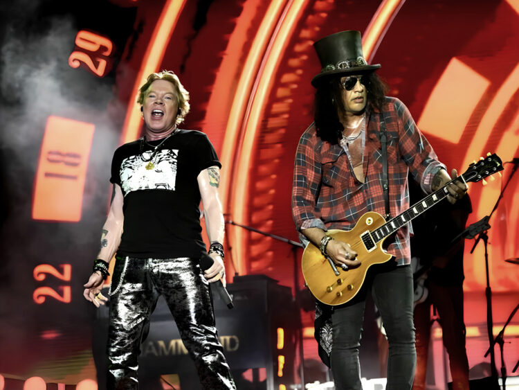 Axl Rose - Slash - Guns N Roses - Glastonbury 2023