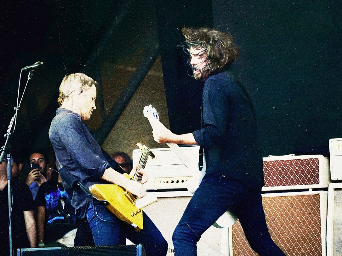 Dave Grohl - Chris Shiflett - Foo Fighters - Glastonbury 2023 - Pyramid Stage - Raph PH