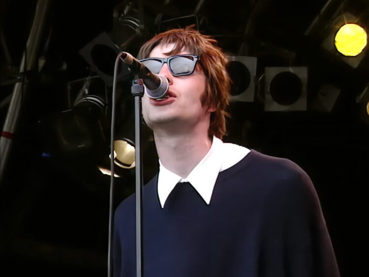 Oasis - Liam Gallagher - Glastonbury - 1994