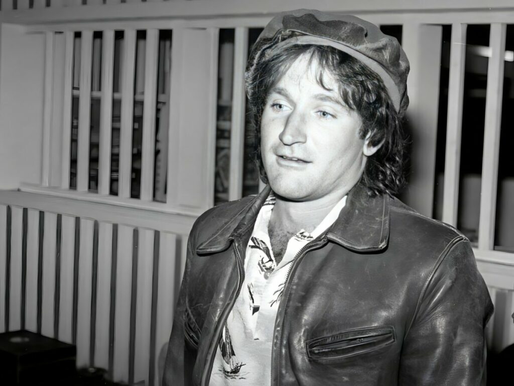 Robin Williams - Far Out Magazine
