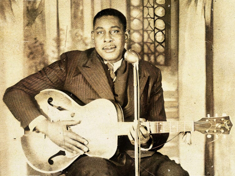 Arthur Crudup - Arthur William Big Boy Crudup - Blues - Guitarist - Singer