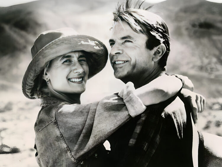 Lara Dern - Sam Neill - Jurassic Park - 1993