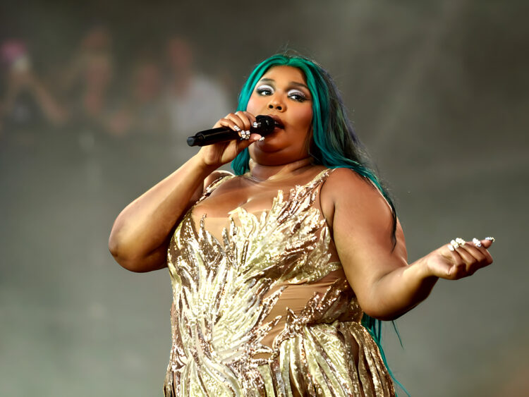 Lizzo - Glastonbury 2023 - RaphPH