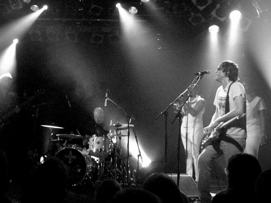Spiritualized performing in Malmö, Sweden, November 4th, 2008.