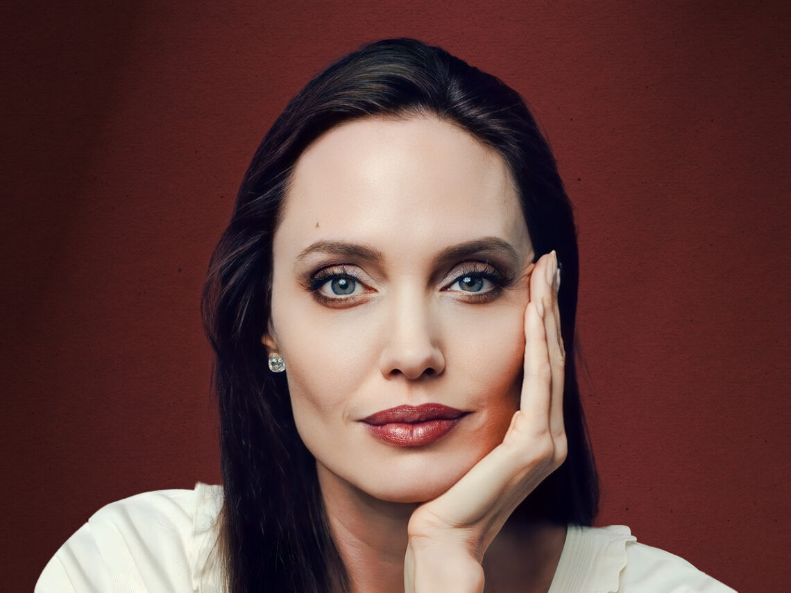 Angelina Jolie - Actor