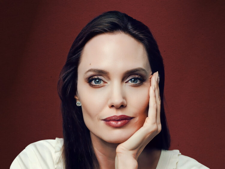 Angelina Jolie - Actor