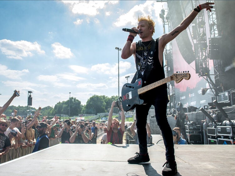 Deryck Whibley - Sum 41 - 2017