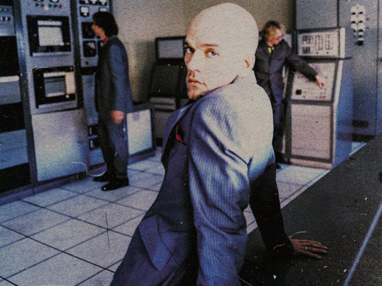 R.E.M - Michael. Stipe - Peter Buck - Mike Mills - Far Out Magazine 04 (F)