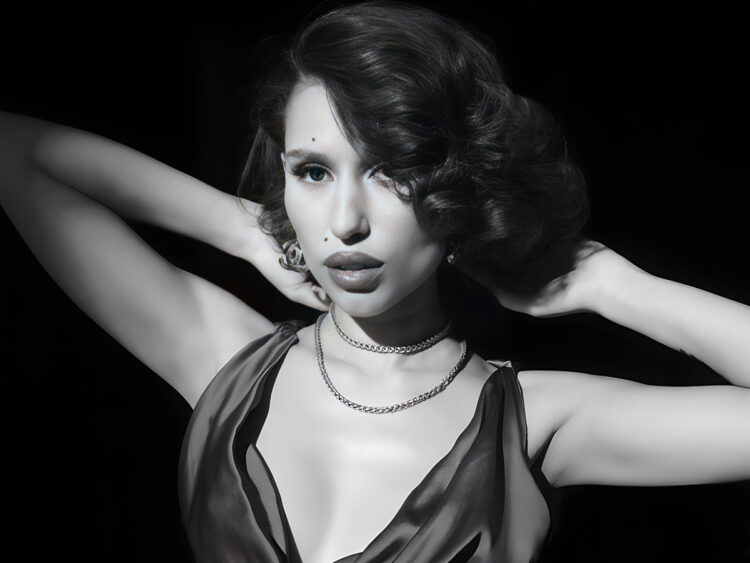 Raye - 2019